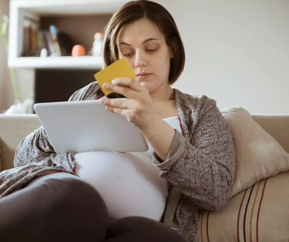 Ile kosztują badanie prenatalne - blog helloskarbie.pl