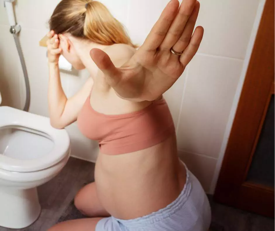 Jak sobie radzić z mdłościami w ciąży - blog helloskarbie.pl