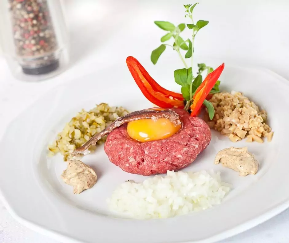 Czego nie jeść w ciąży - blog helloskarbie.pl