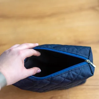 Kosmetyczka do szpitala granatowa dla mam dziecka poród wyprawka