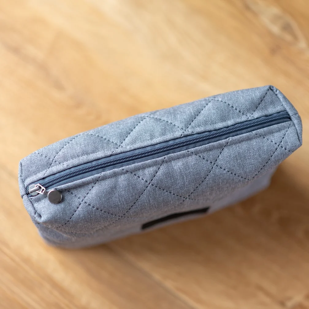 Kosmetyczka do szpitala szara dla mam dziecka poród wyprawka